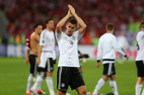 Ro "béo" cầu trời Klose... bị loại khỏi World Cup 2014