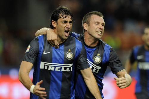 Cặp tiền đạo Antonio Cassano và Diego Milito của Inter Milan