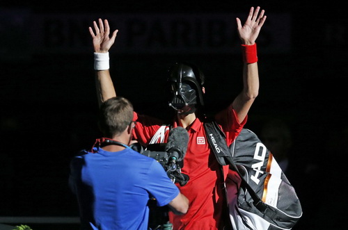 Novak Djokovic thua Sam Querrey ở giải Paris Masters