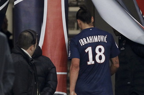 Ibrahimovic bị cấm thi đấu 2 trận