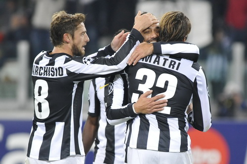 Juventus thắng Nordjaelland 4-0 tại Champions League