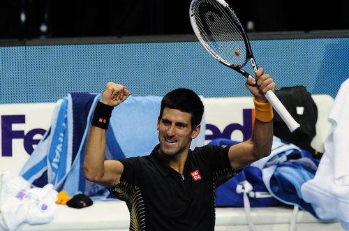 Novak Djokovic thắng Tsonga tại ATP World Tour Finals 2012