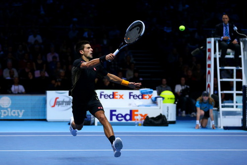Novak Djokovic vào chung kết ATP World Tour Finals 2012