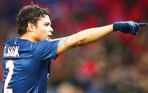 Niềm vui của Thiago Silva sau khi ghi bàn mở tỷ số cho PSG