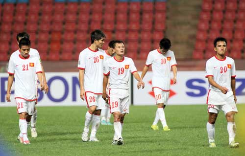 Sự rệu rã của đội tuyển Việt Nam là kết quả tất yếu của nền bóng đá “xây nhà từ nóc” 