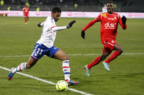 Lyon hòa Nancy 1-1 tại Ligue 1