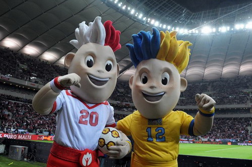 EURO 2012 được tổ chức tại Ba Lan và Ukraine
