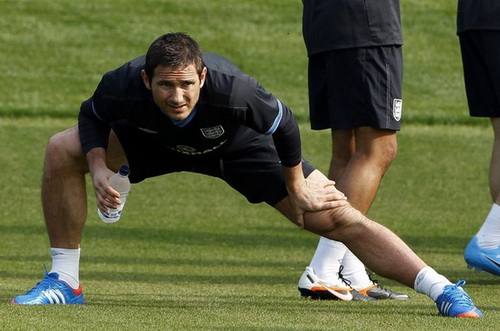 Tiền vệ Frank Lampard của tuyển Anh bị chấn thương