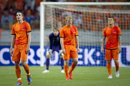 Tuyển Hà Lan thua Bulgaria 1-2