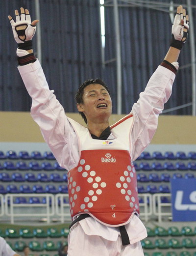 Nguyễn Trọng Cường đoạt HCV Taekwondo châu Á 2012