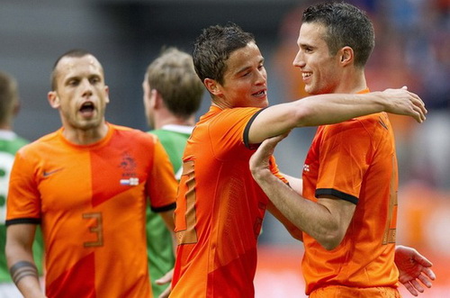 Tuyển Hà Lan giành chiến thắng 6-0 trước Bắc Ireland