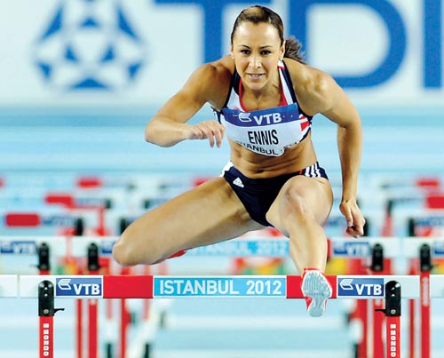 Nữ VĐV Olympic đầu tiên nhận tài trợ 1 triệu bảng Anh là Jessica Ennis