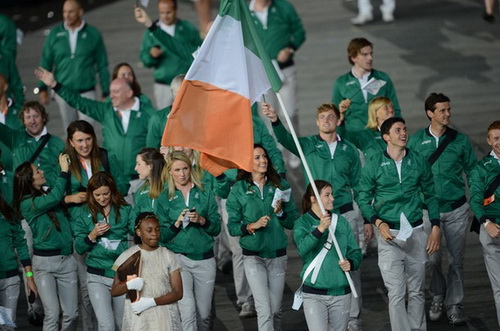 Đoàn thể thao Cộng hòa Ireland trong lễ khai mạc Olympic 2012