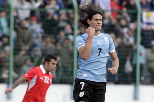 Chelsea tiếp tục vung tiền mua Cavani và Oscar