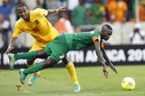 CAN 2013: Nhà vô địch Zambia và Nigeria đánh rơi 3 điểm