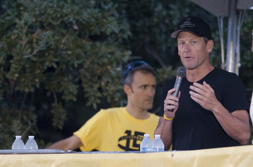 Lance Armstrong: “Tôi là kẻ phản bội”