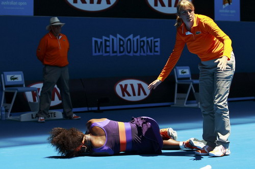 Serena Williams giành chiến thắng ở vòng 1 giải Úc mở rộng 2013