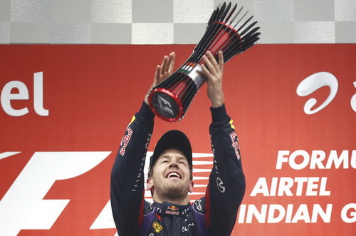 Vettel chính thức giành chức vô địch thế giới lần thứ 4