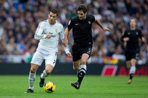Ronaldo lập hattrick, Real Madrid đè bẹp Sociedad-1