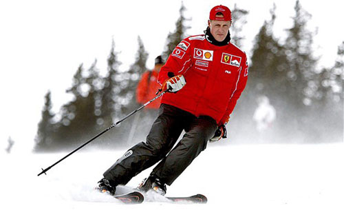 Michael Schumacher gặp nạn khi trượt tuyết - Ảnh: REX FEATURES