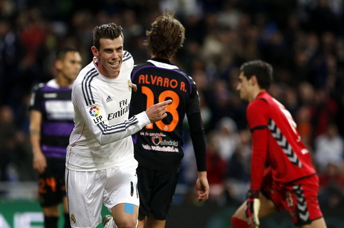 Không có Ronaldo, Bale lập hattrick cho Real Madrid-1