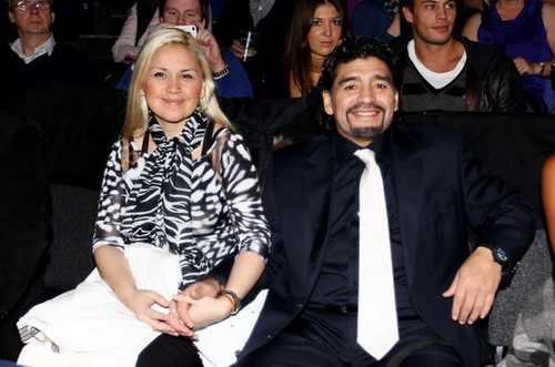 Maradona có con thứ 4