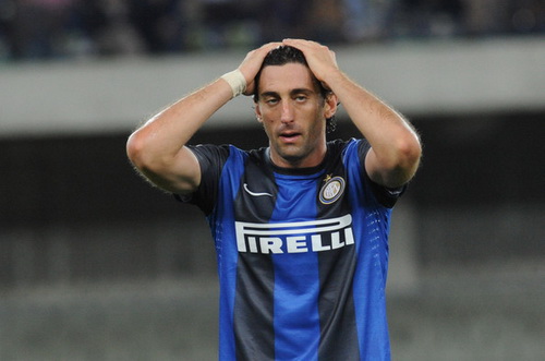 Inter Milan trả giá bằng chấn thương của Diego Milito