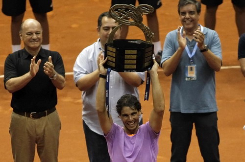 Nadal giải hạn bằng chức vô địch Brazil Open 2013 