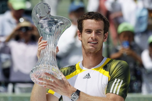Lội ngược dòng trước Ferrer, Andy Murray lên ngôi ở Sony Open 2013