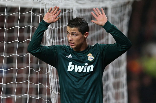 M.U tìm tài trợ để đưa Ronaldo trở lại
