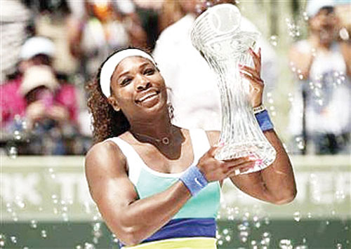 Serena Williams tiếp tục lập kỷ lục mới