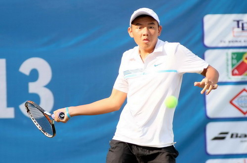 Hoàng Nam vào vòng 2 quần vợt quốc tế Men’s Futures