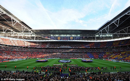 Sốt vé xem chung kết Champions League