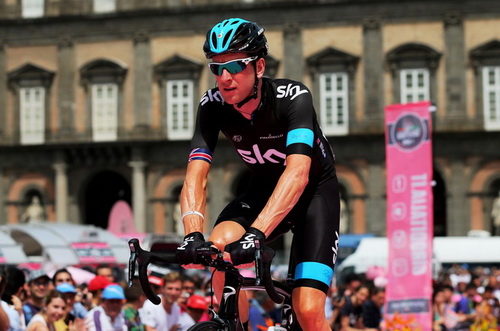 Người hùng xe đạp Anh rút khỏi Tour de France 2013