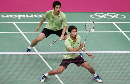 2 tay vợt cầu lông Thái Lan ẩu đả trên sân