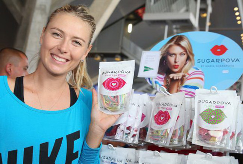 Maria Sharapova đổi tên họ để quảng bá cho loại kẹo Sugarpova - d