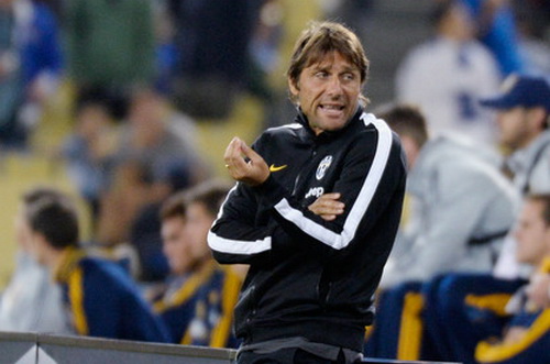 HLV Antonio Conte của Juventus