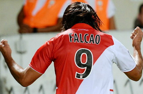 Falcao “nổ súng”, Monaco thách thức Ligue 1