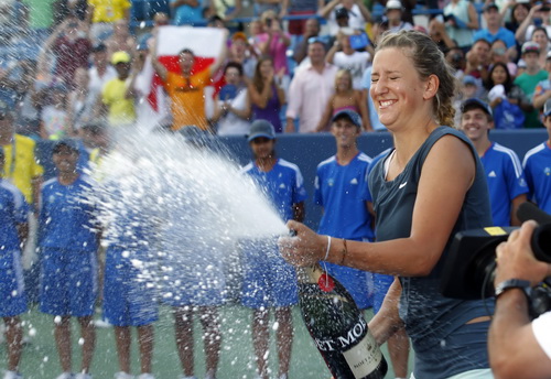 Nadal và Azarenka cùng lần đầu lên ngôi ở Cincinnati-2