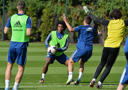 HLV Mourinho: Chẳng có cuộc khủng hoảng nào ở Chelsea cả!-2