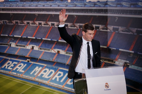 Sự nghiệp của Gareth Bale sắp lên phim