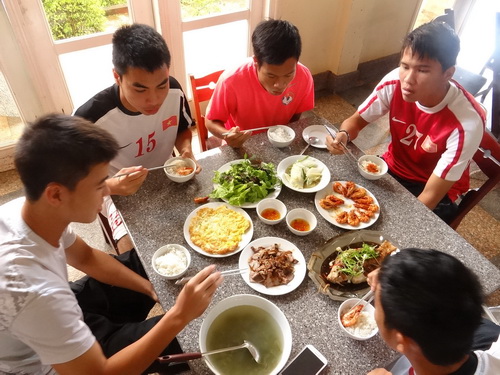 Tuyển U.19 Việt Nam được chăm lo tối đa về sức khỏe-3