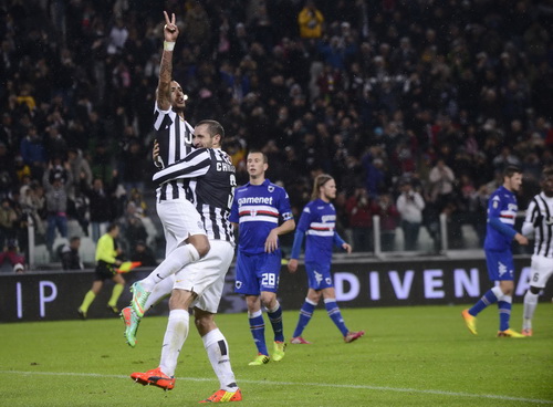 Juventus giành chiến thắng thứ 12 liên tiếp tại Serie A-1