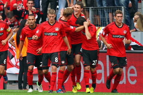 Freiburg giành chiến thắng 3-2 trước Leverkusen 