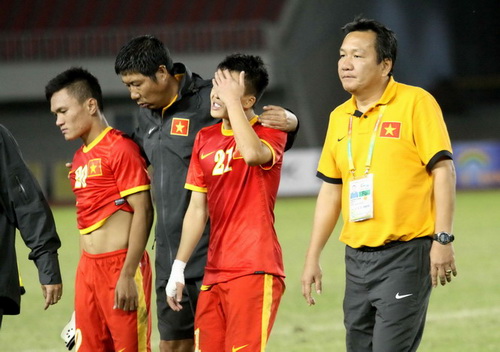 U.23 Việt Nam thất bại cay đắng ở SEA Games 27