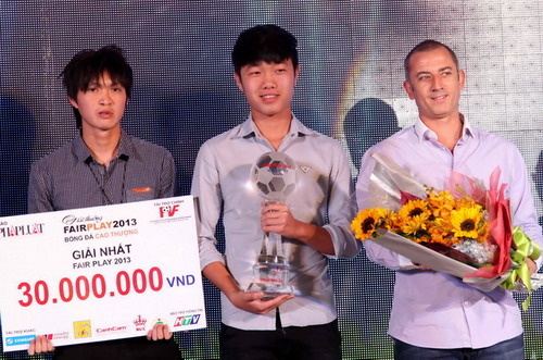 U.19 Việt Nam giành giải Fair Play 2013