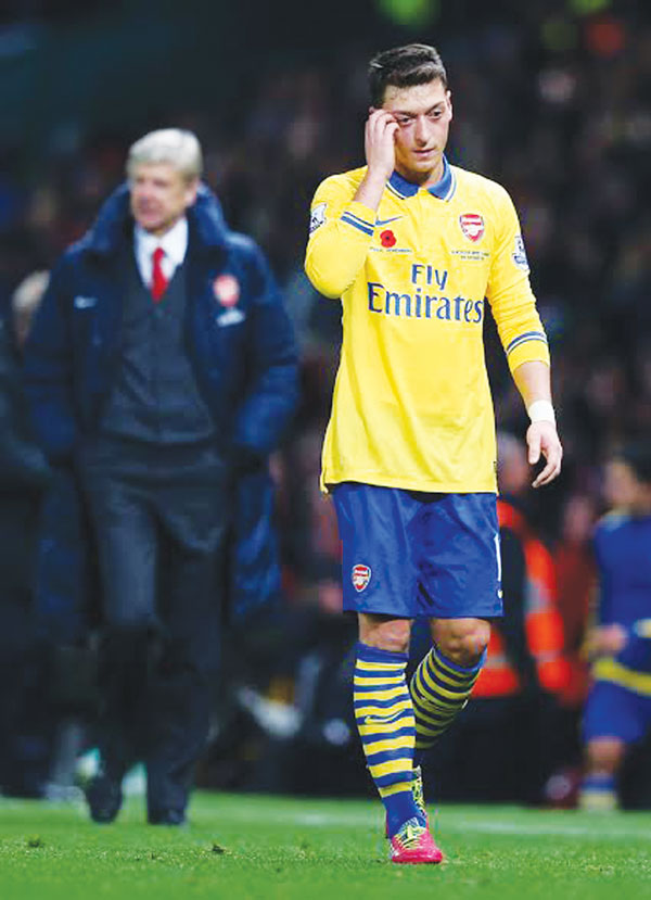 Mesut Oezil đang bị xem là vấn đề trầm trọng nhất của Arsenal - Ảnh: AFP