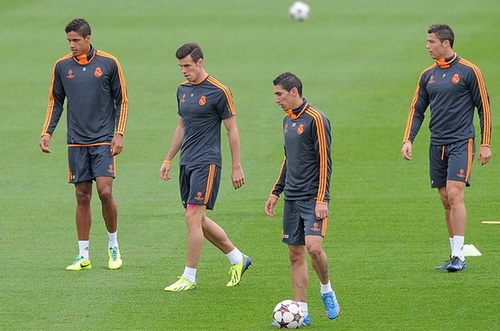 Bale trở lại cùng Real Madrid tiếp Atletico Madrid