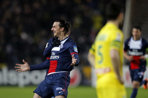 Ibrahimovic đưa PSG tiến sát chức vô địch League Cup