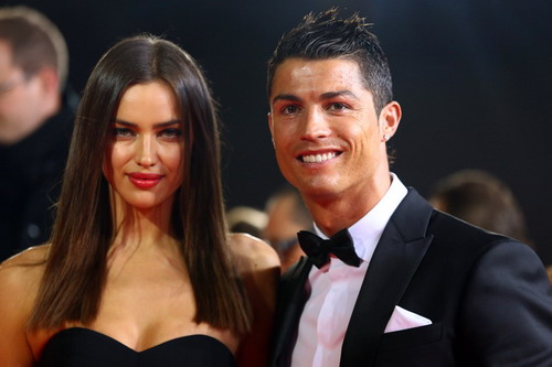 Ronaldo và bạn gái là cặp đôi vô đối